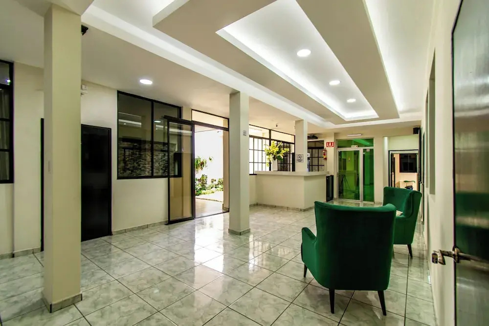 Lorenzo Hotel