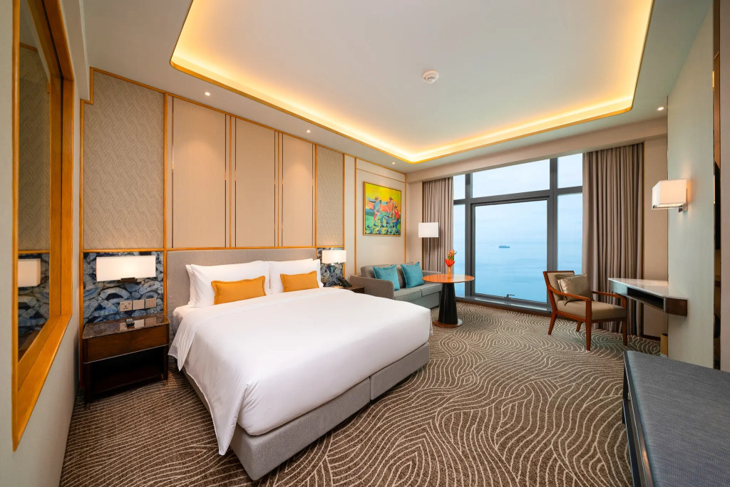 Fili Hotel at Nustar Cebu