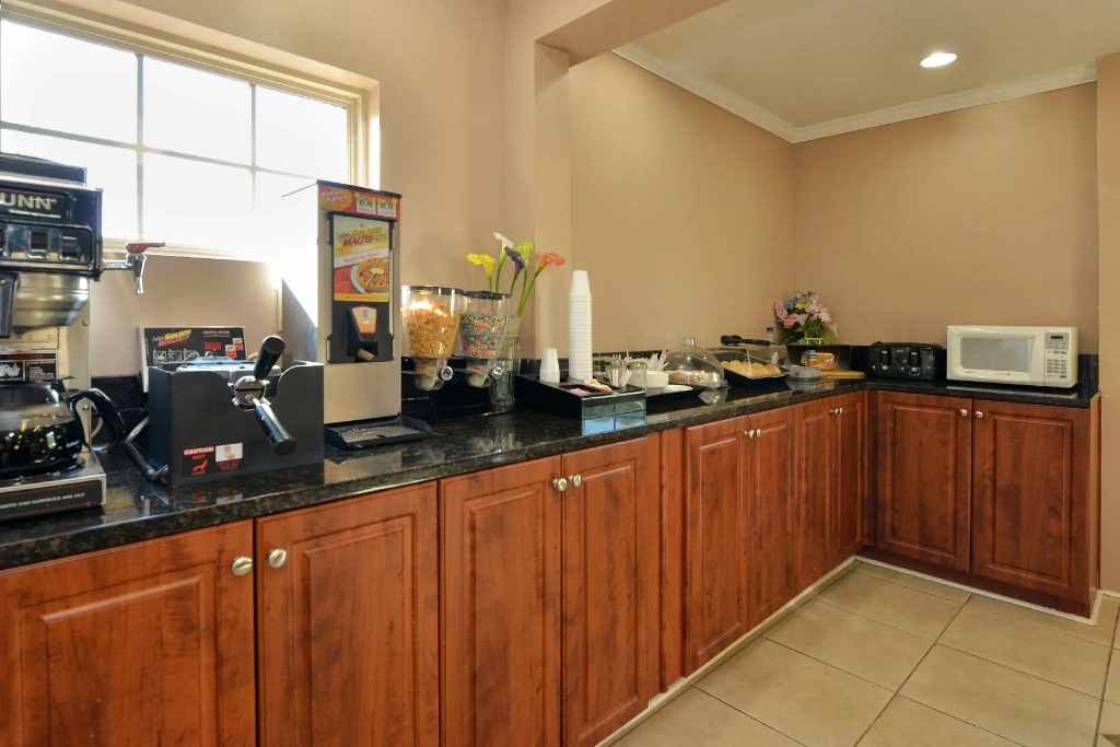 Rodeway Inn