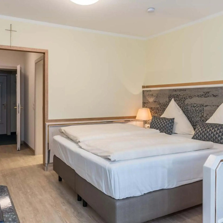 Hotel am Schlosspark &  Gasthof Neuwirt