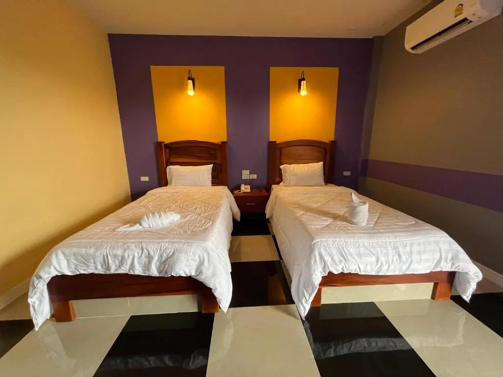 The Palm Resort Kampeang Saen