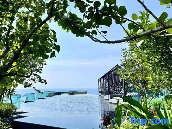 Edge Central Pattaya by Thiva