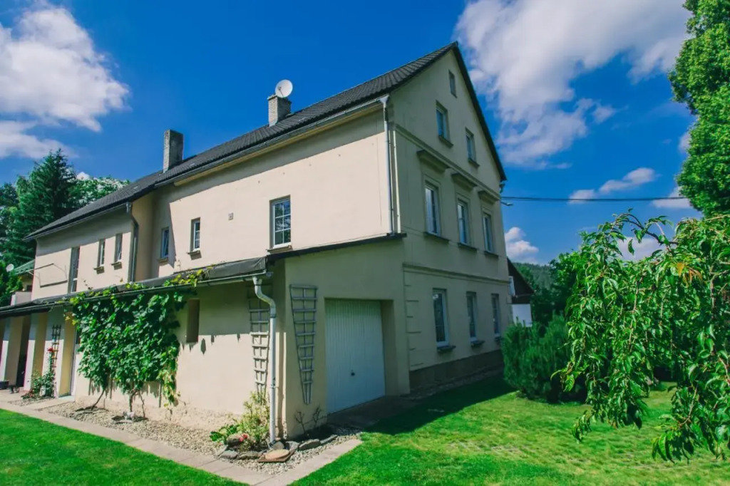 Lusatia House