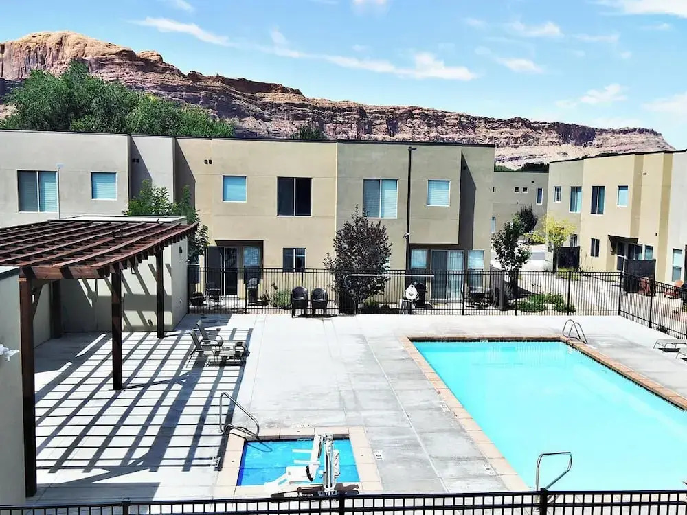 Entrada at Moab 421 and 425