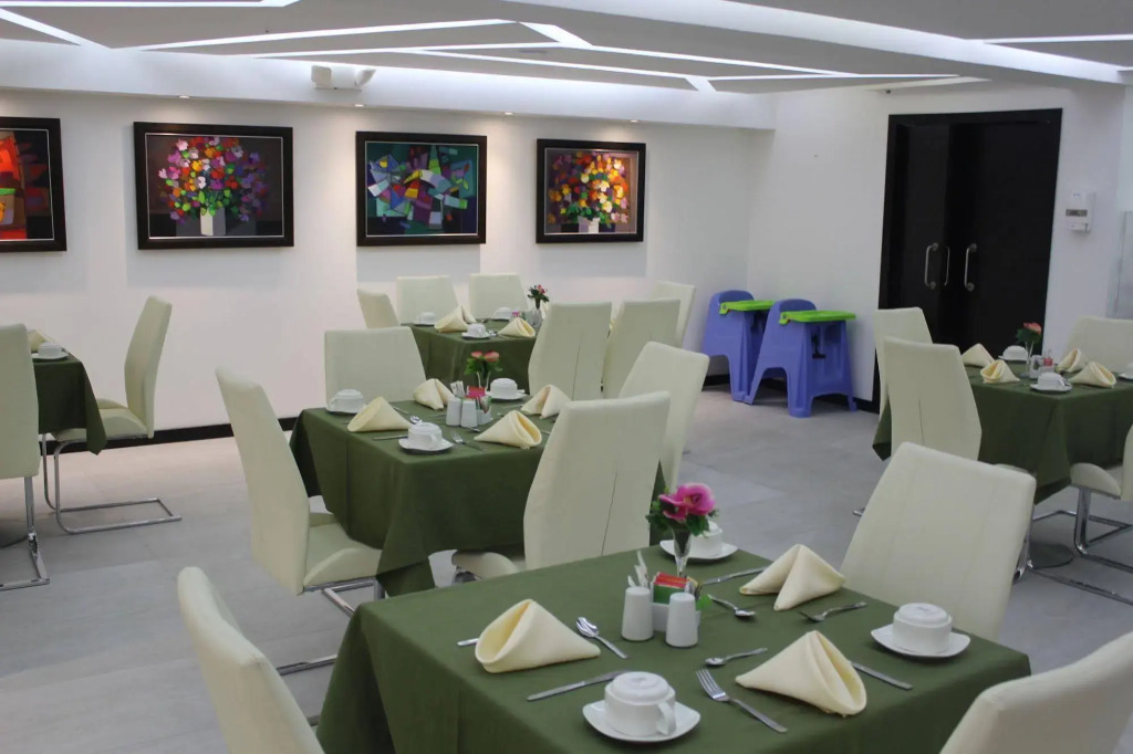 Lugano Suites Hotel