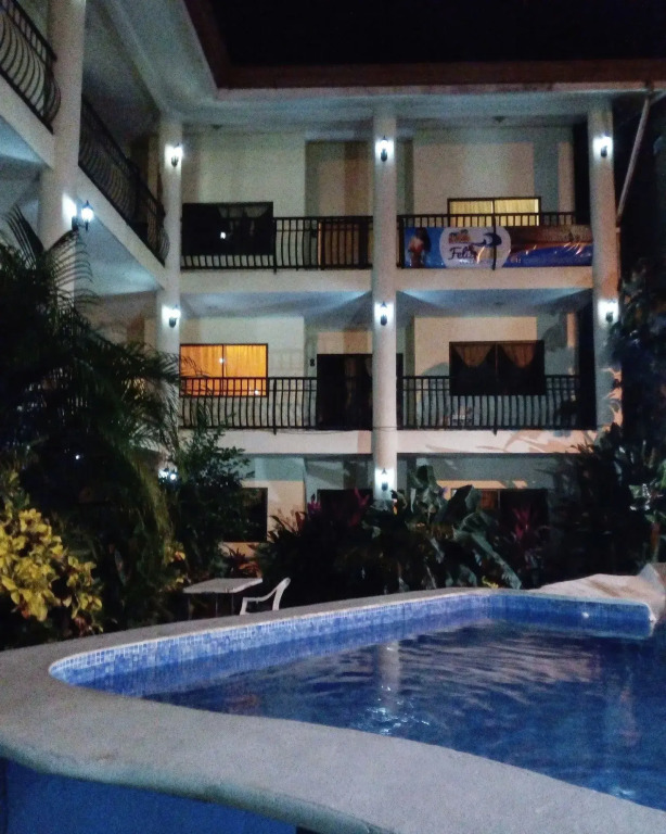Hotel Feliz Vida