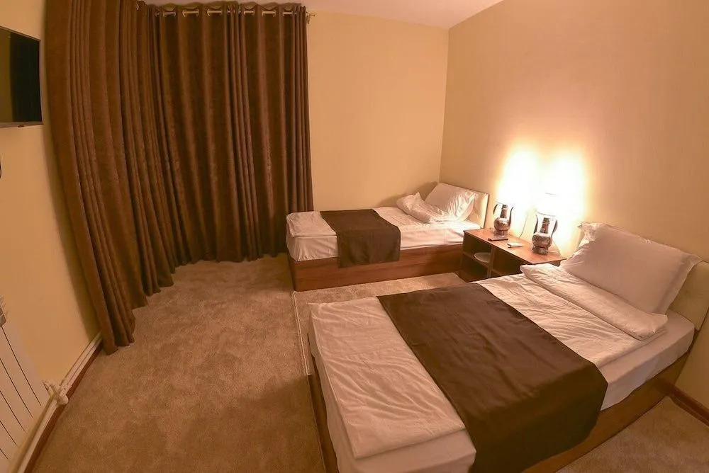 Mulberry Hotel