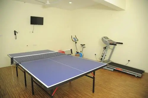 STAY BAY SERVICE APARTMENTS