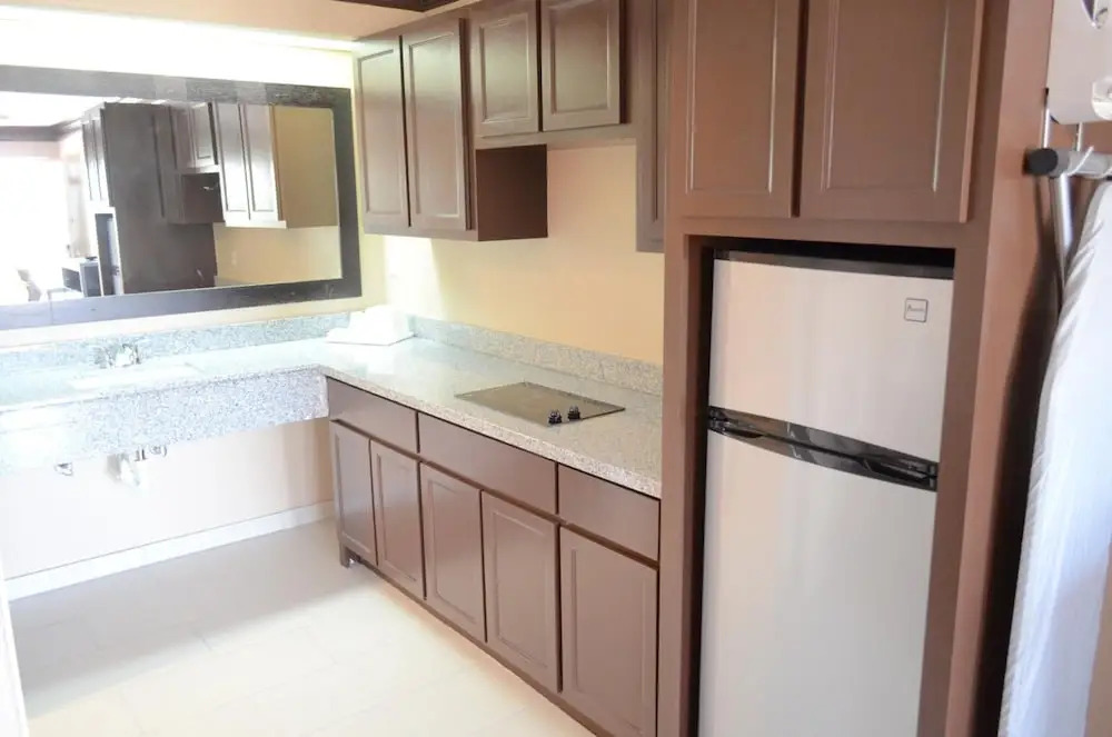 Regency Inn & Suites By Capital O Houston IAH Airport