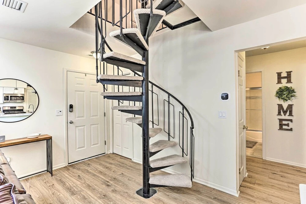 Gorgeous Vernon Township Condo w/ Balcony!