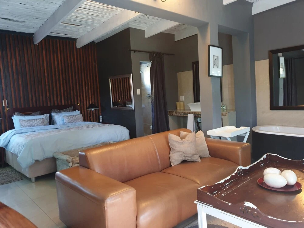 Zwinoni Lodge
