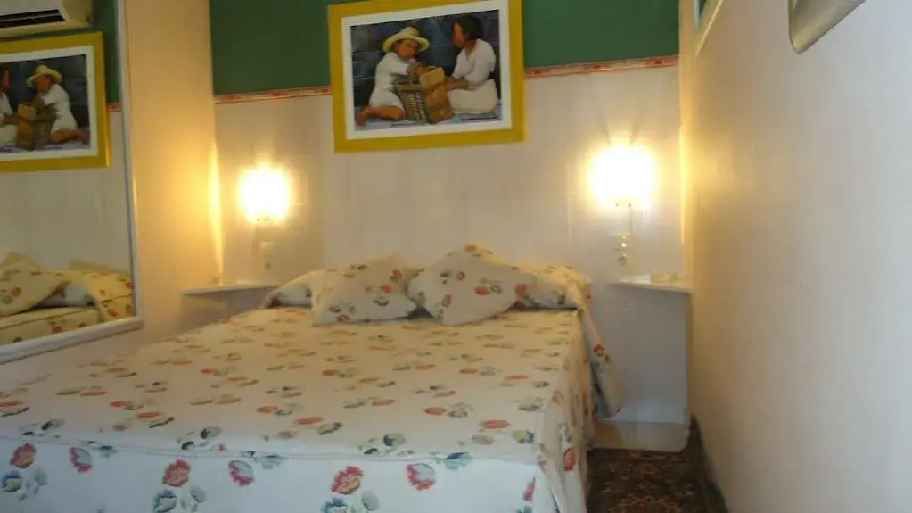 Apartamentos Ray