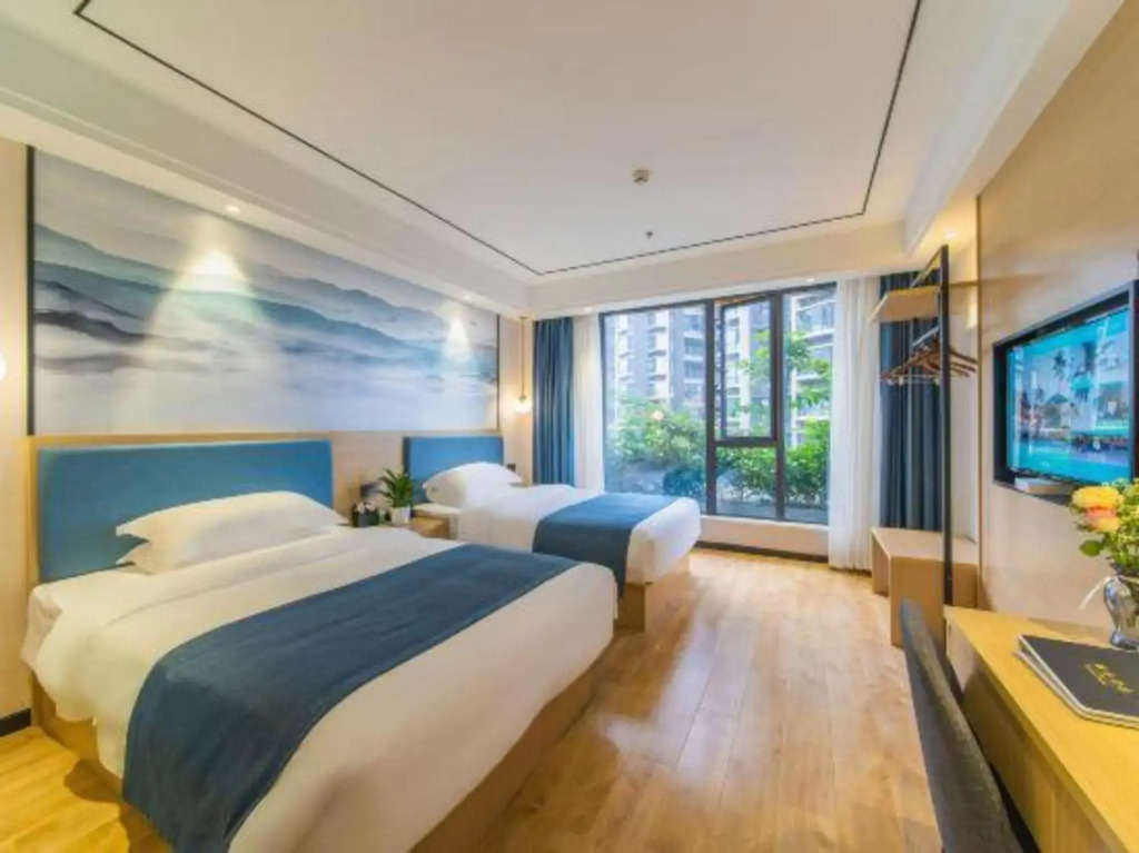Chengdou huangyueguojihotel