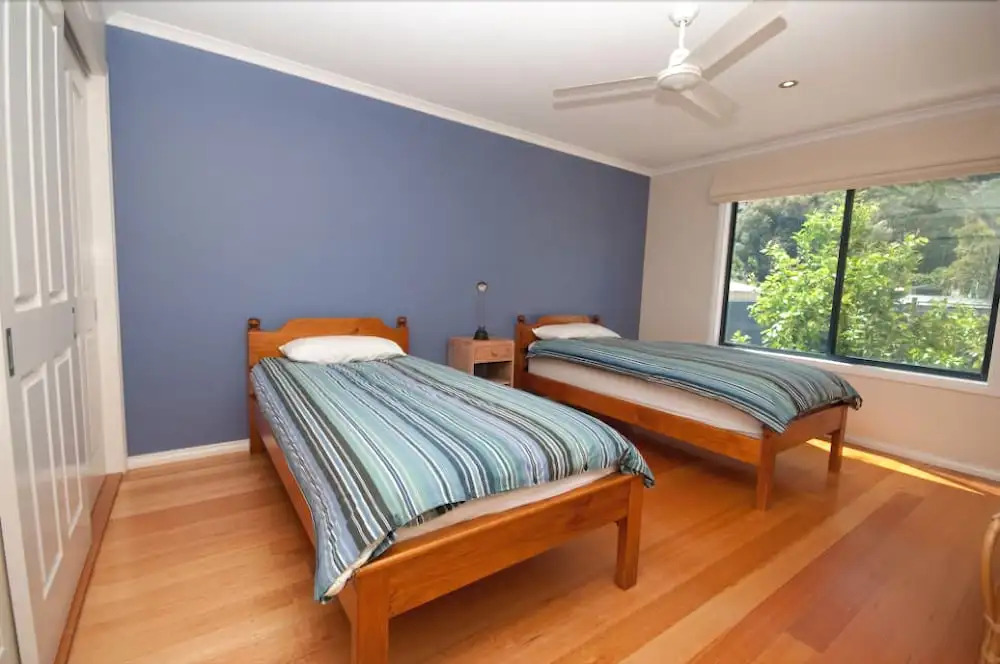 Cambroe - Spacious Family Retreat
