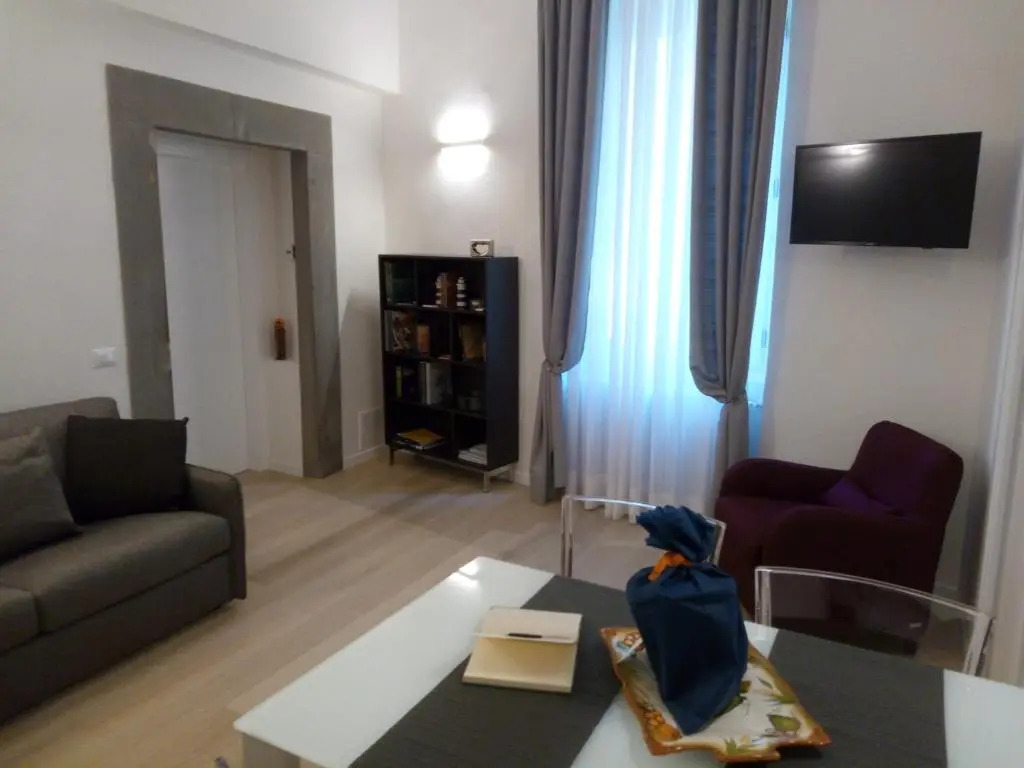 Opera 19 Luxury Apartment