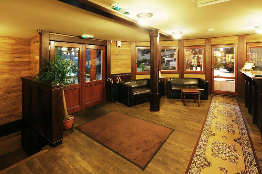 Boat Hotel Matylda