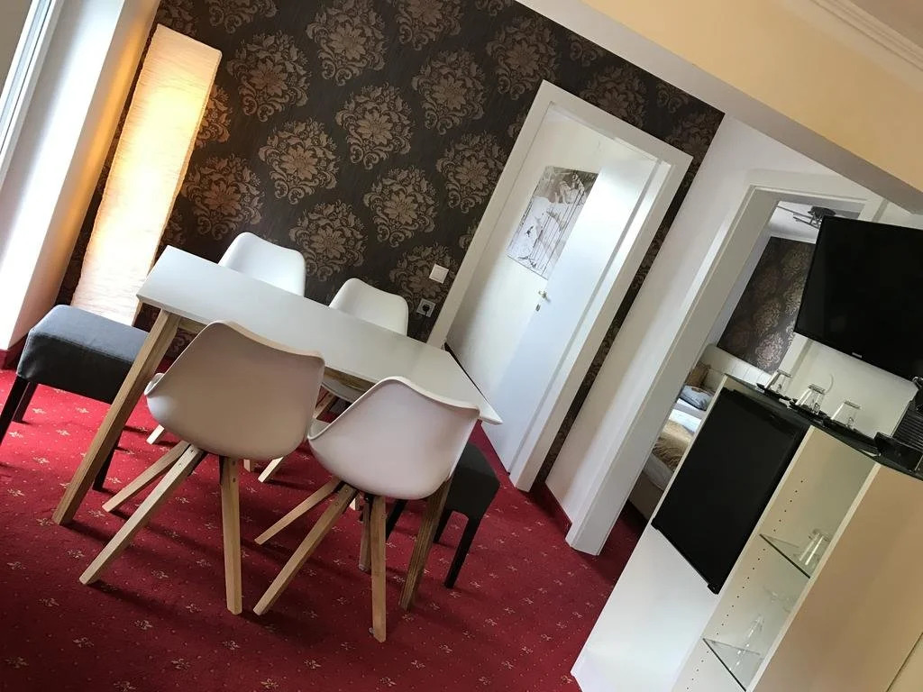 Boutique Hotel ANYBODY