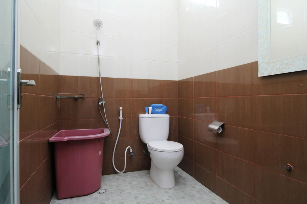 Airy Eco Syariah Simpang Jam Gajah Mada Puri Casablanca Batam