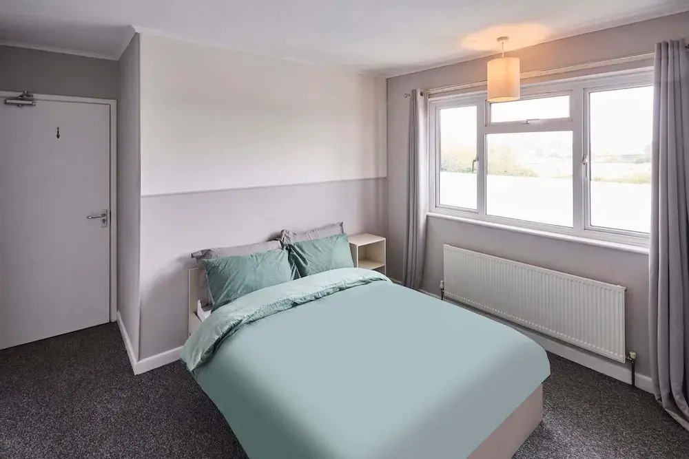 Host Stay Oldbury Road