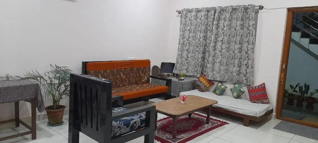 Snow Pine Holiday Home...Virajpet