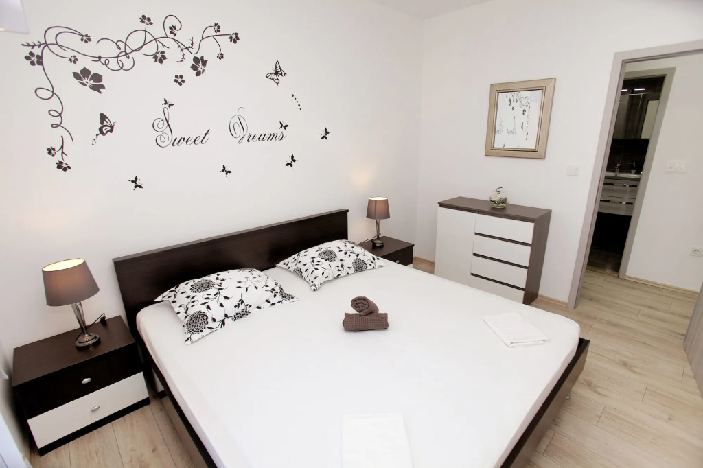 Apartments Viki