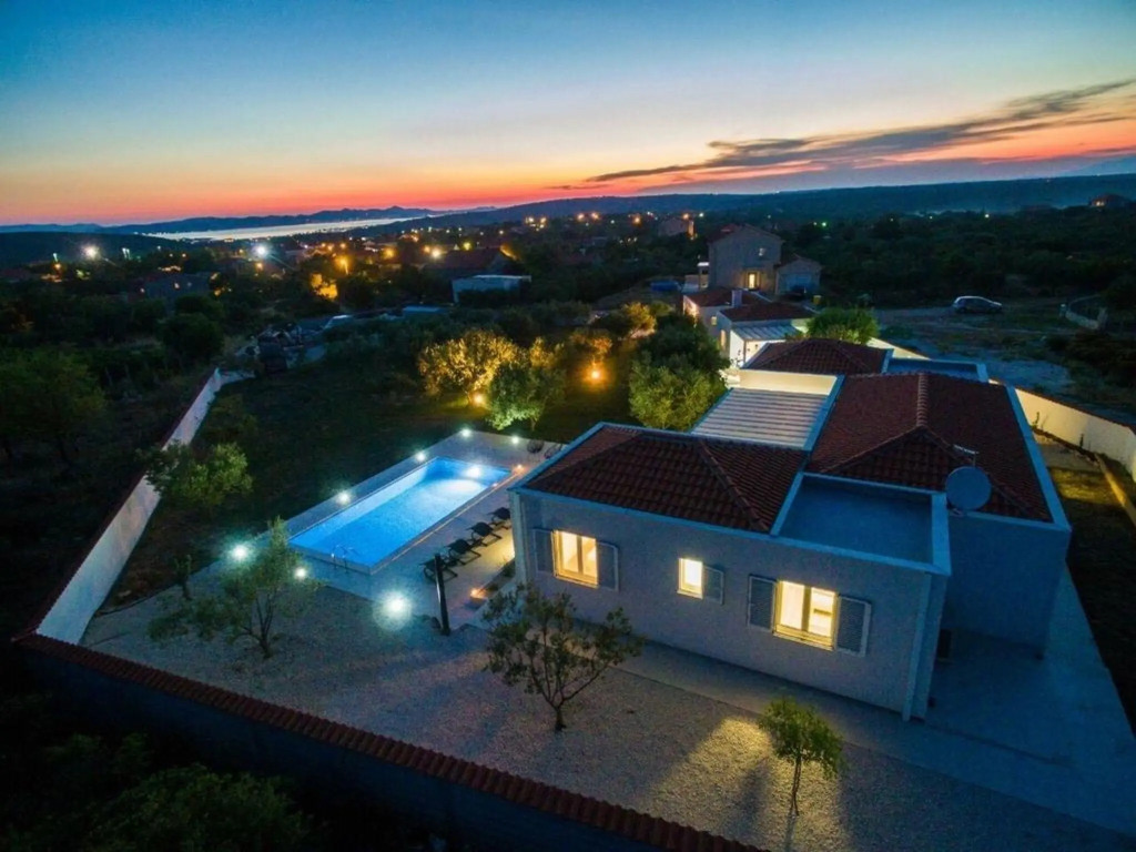 Villa in Debeljak with Pool near the Sea