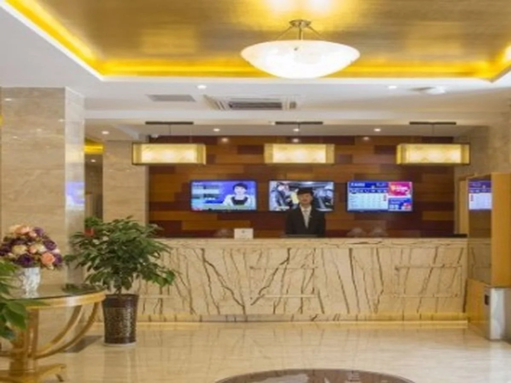 GreenTree Inn Shandong Zaozhuang Tengzhou East Xueyuan Road Guiheyuan Business Hotel