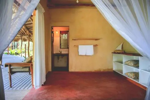 Pura Vida Tofo Beach House