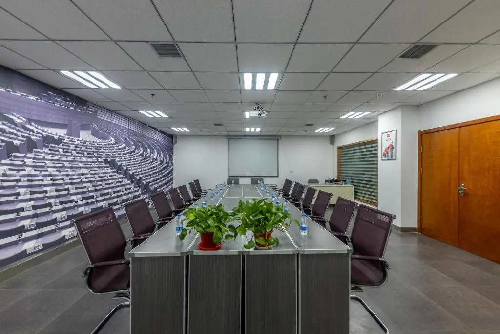 ibis Zhangye Gov Station