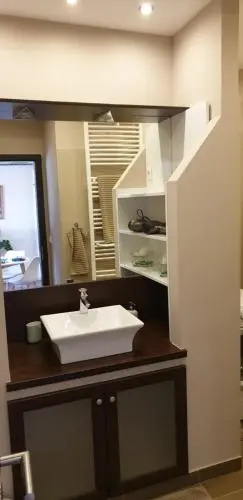 Blue Ball Apartment