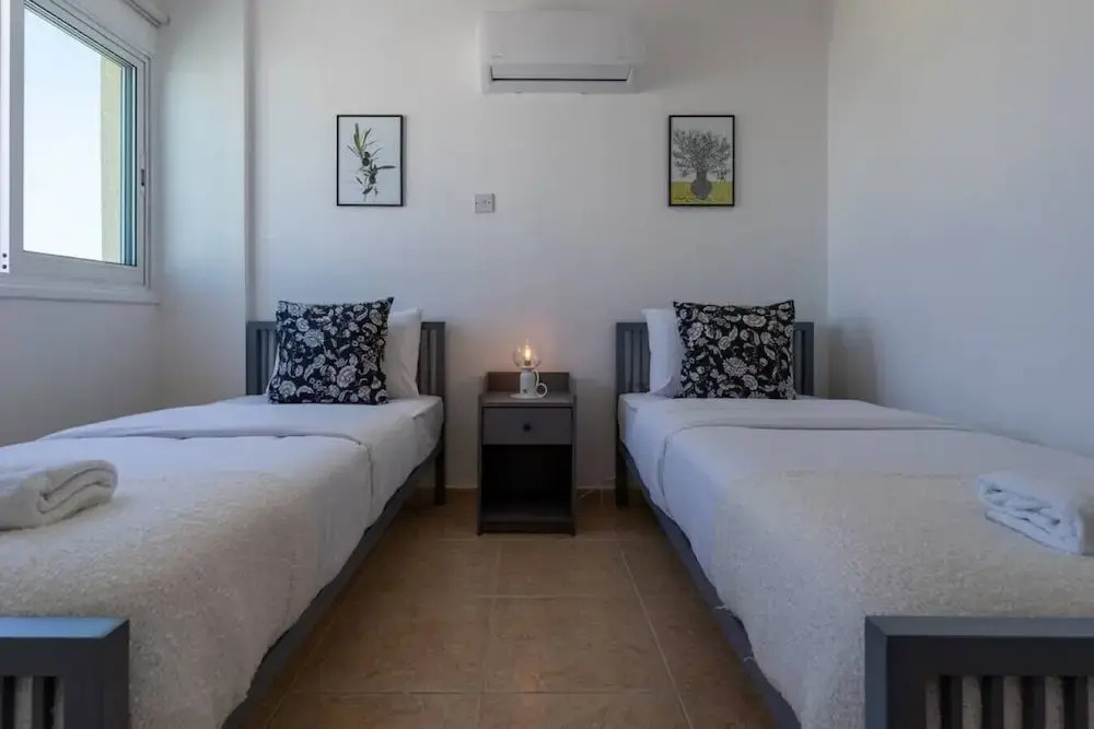 Chloris 3- Bedroom Apartment in Larnaca
