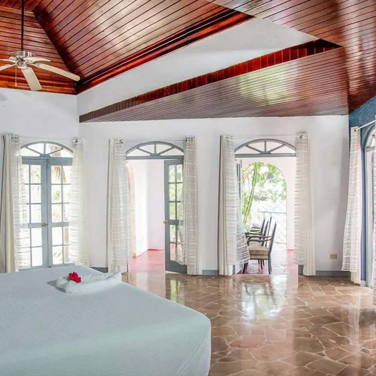 High Life Villa