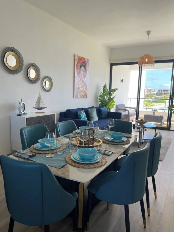 Elegant Apartment in Thebeach