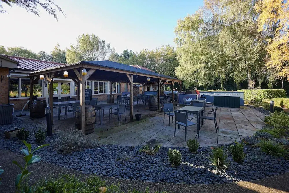 Host Stay Bluebell Lodge