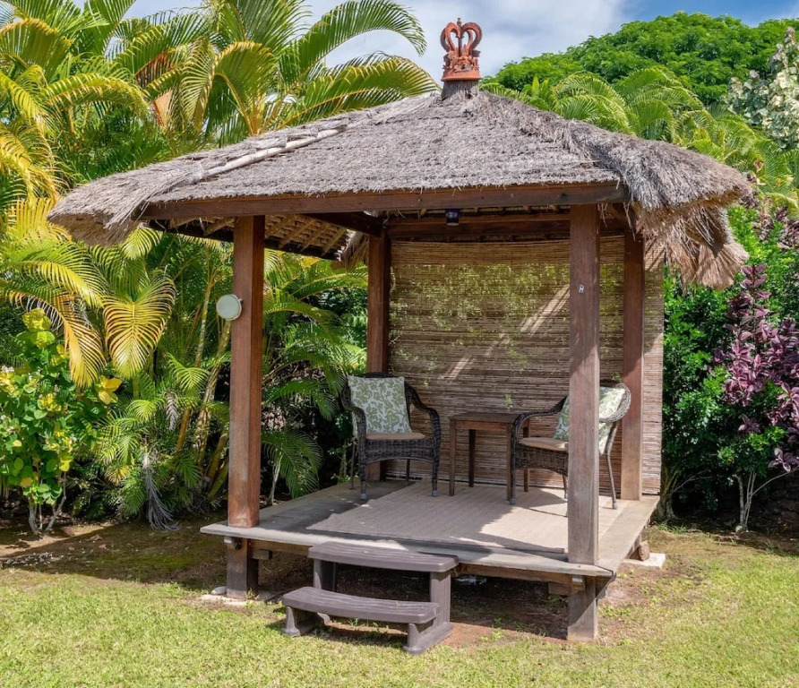 Villa Quatro and Hale Pinao - Nine Bedroom House