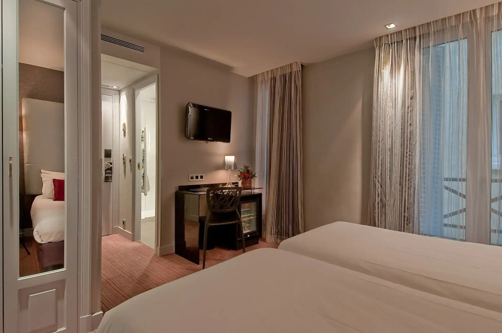 Hotel Opéra Marigny