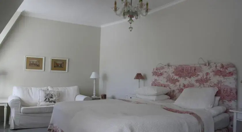 Östa Gård Boutique B&B