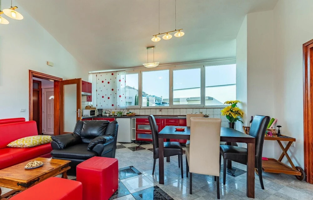 Amazing Apartment in Medulin With Wifi and 2 Bedrooms