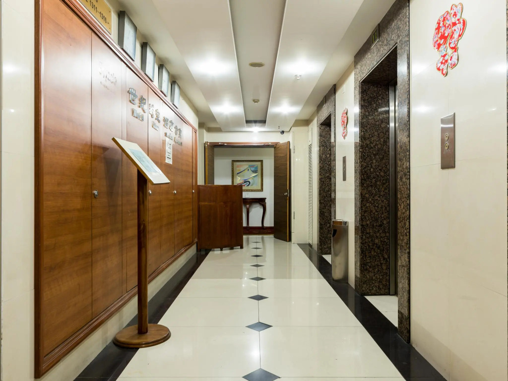 Shanghai Cosmo World Union Service Apartment