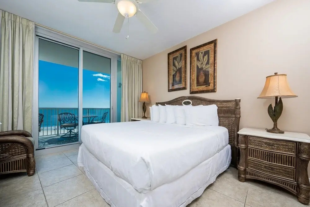 Island Tower 601 3 Bedroom Condo