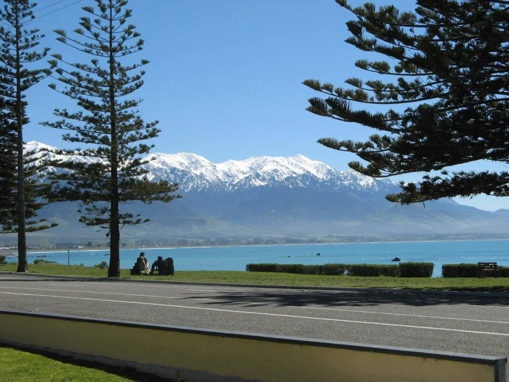 Seaview Motel