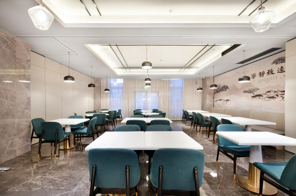 Rezen Dong Hotel (Hangzhou Xixi Longhu Paradise Walk)