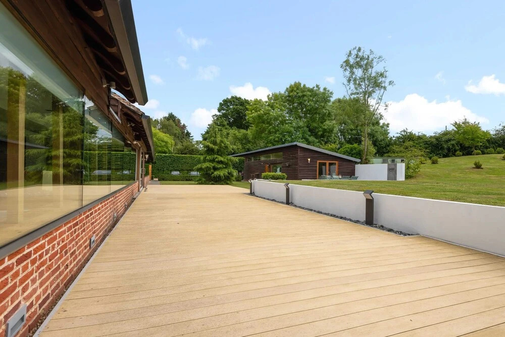 Entire Luxury Home and Garden Canterbury