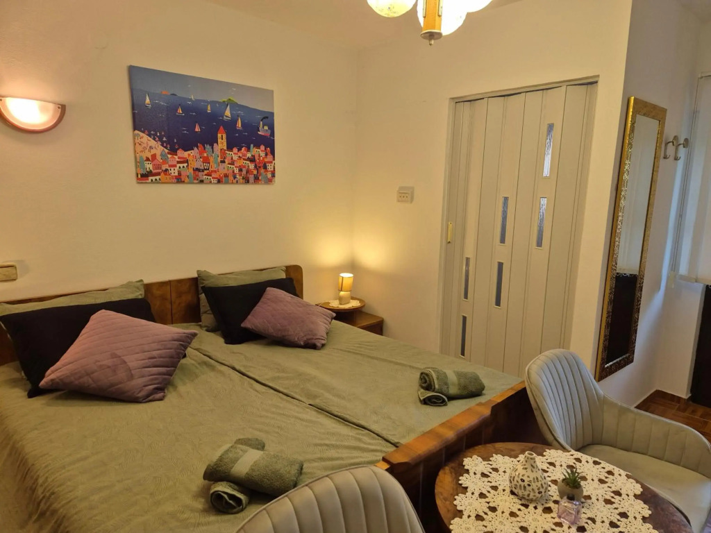 Lovely 2-bedroom apartment in Novi Vinodolski