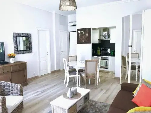 Prestige Center