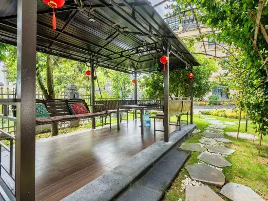 Tengchong Yuntian Hot Spring Homestay