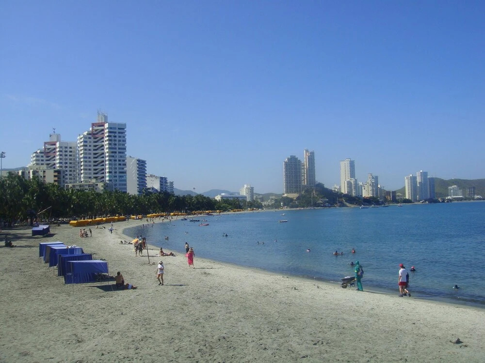 Apartamentos Santa Marta Rodadero 01