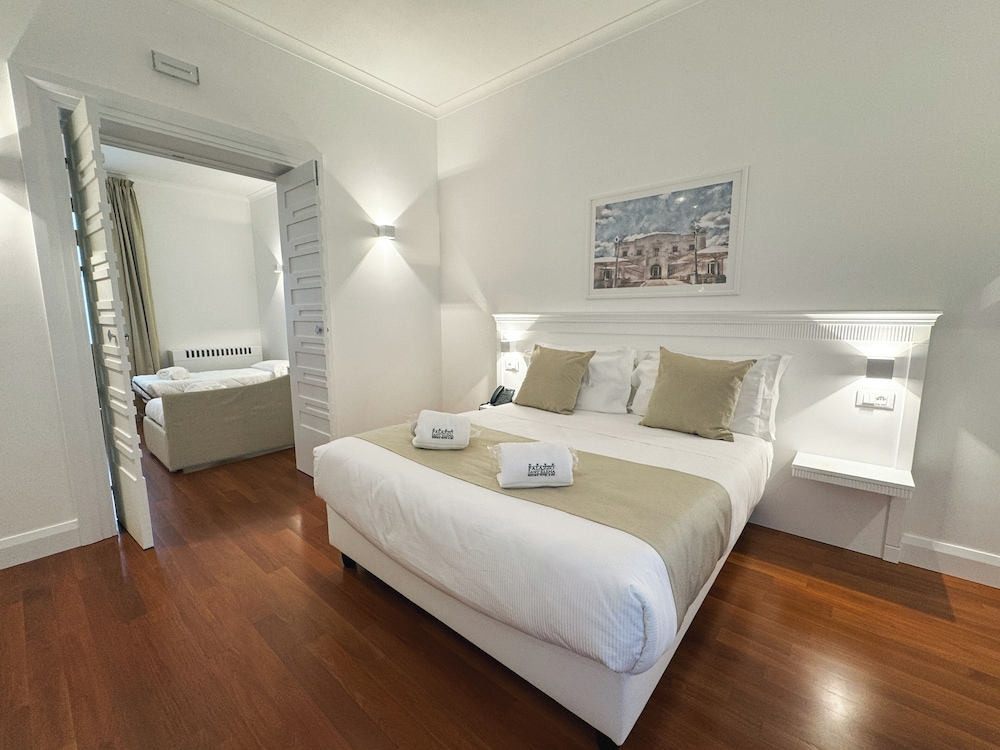 Palazzo SantElena Historic Hotel