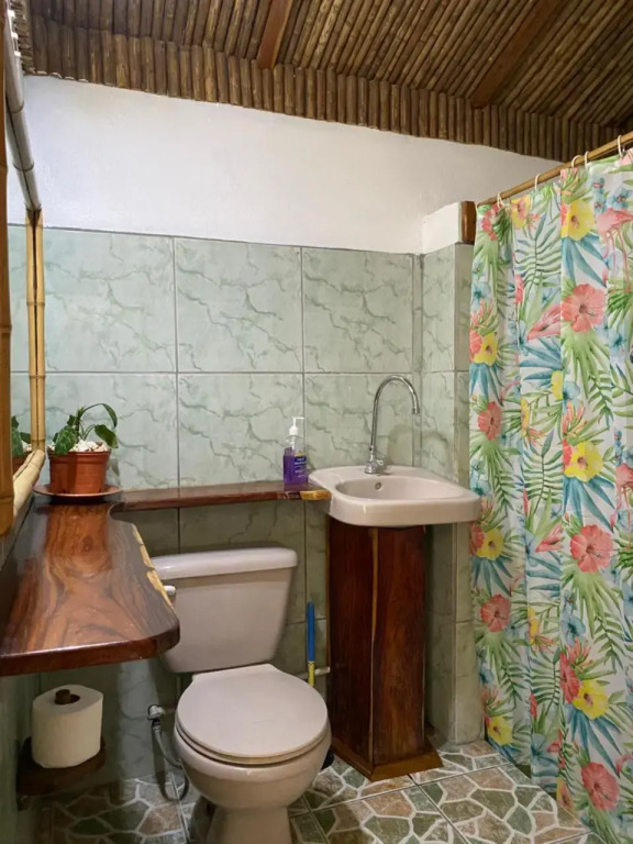 Mauras Tropical Mini Hostel