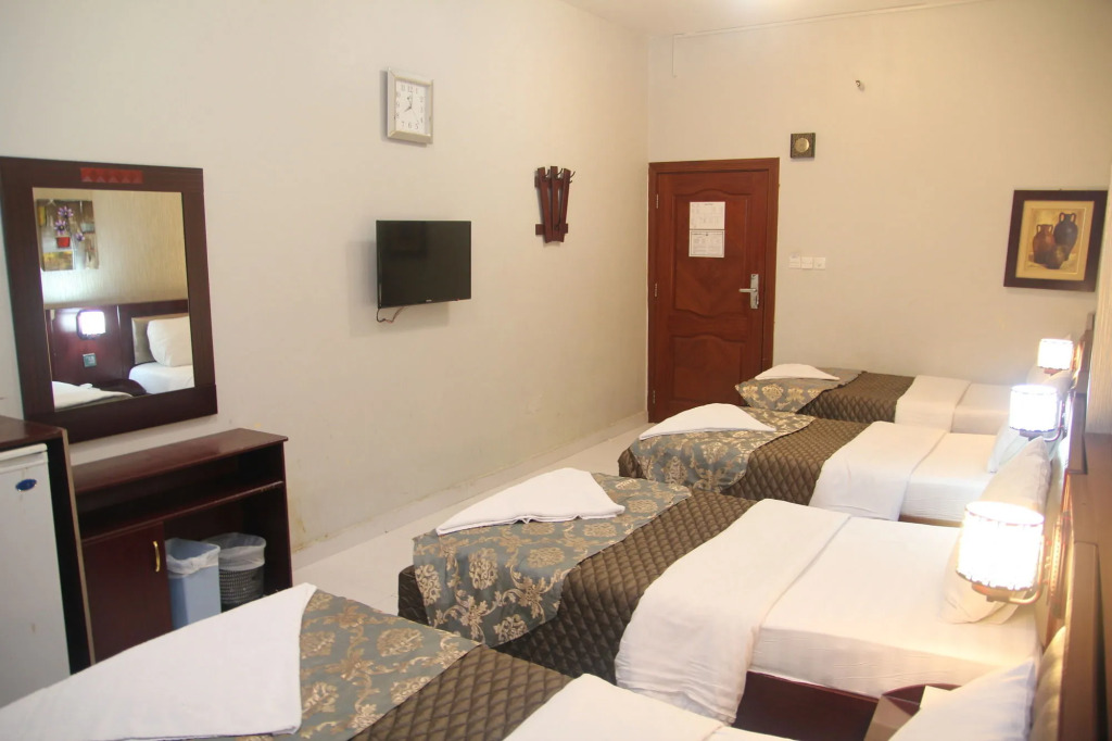 Al Sabkha Hotel